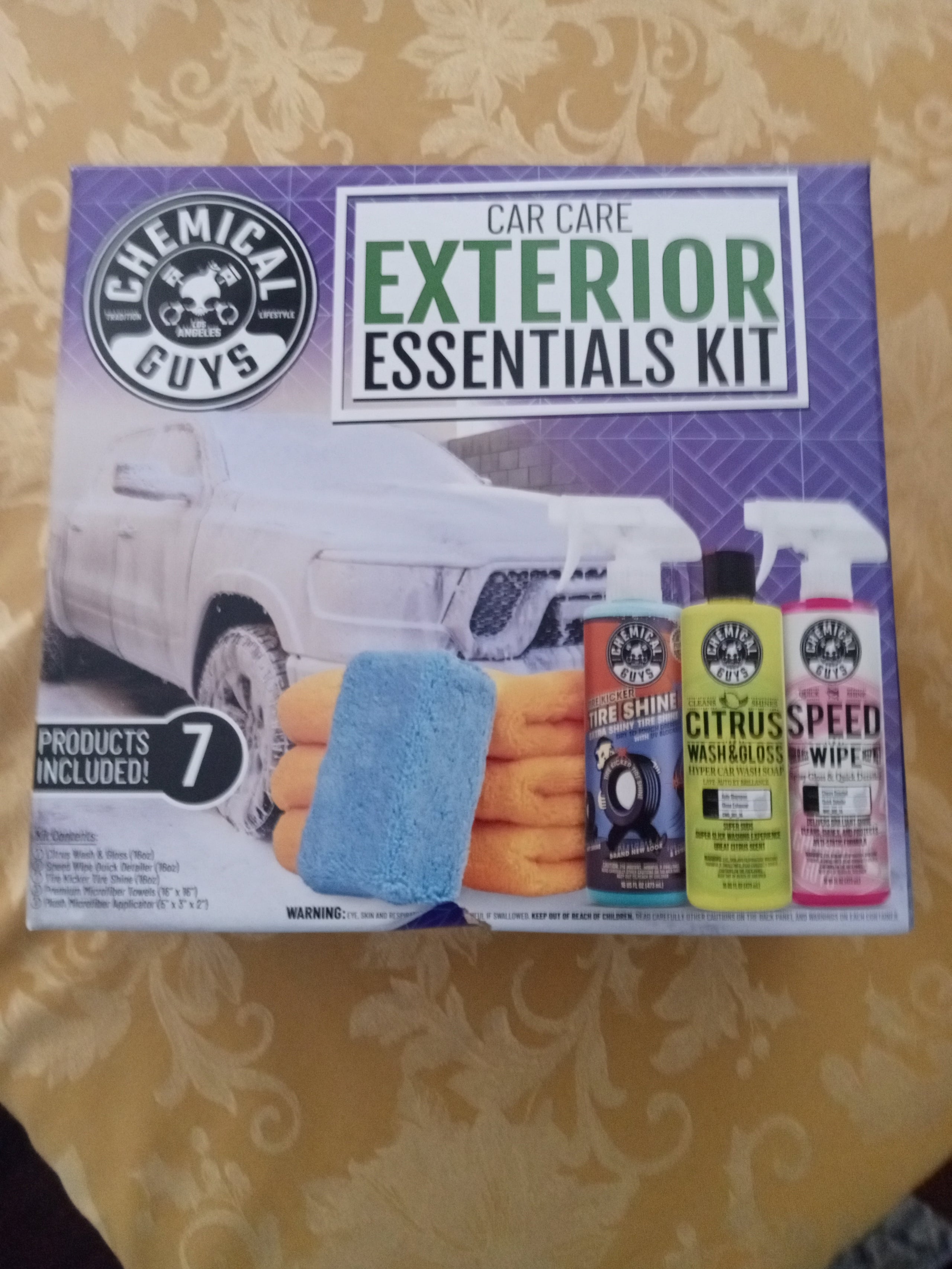 CHEMICAL GUYS CAR CARE KIT. PARI ACQUISITIONS CORPORATION